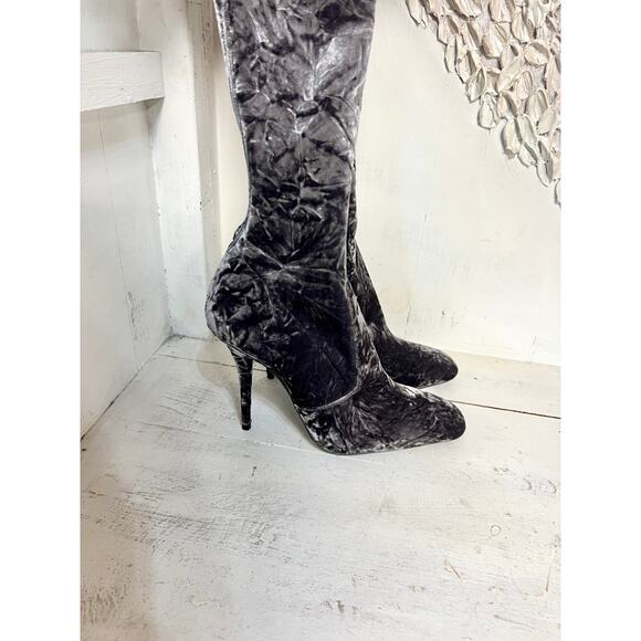 NWOT Saint Laurent Ella Velvet Almond Toe Stilettos Knee-High Boots Gray 37.5 /7 - Picture 6 of 9